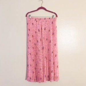 Pink pleated midi skirt